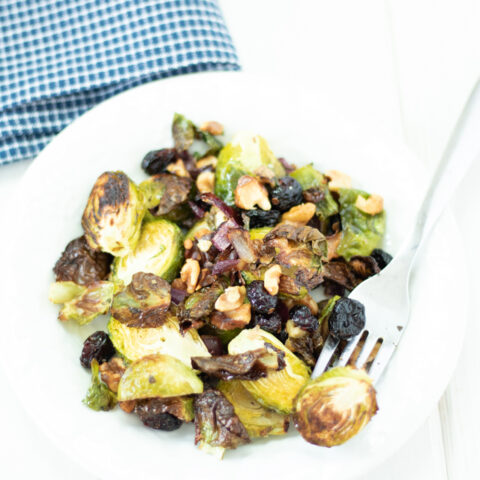 roasted brussel sprouts with cranberries and pecans
