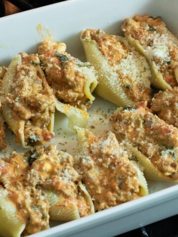 pan of sausage and spinach stuffed shells