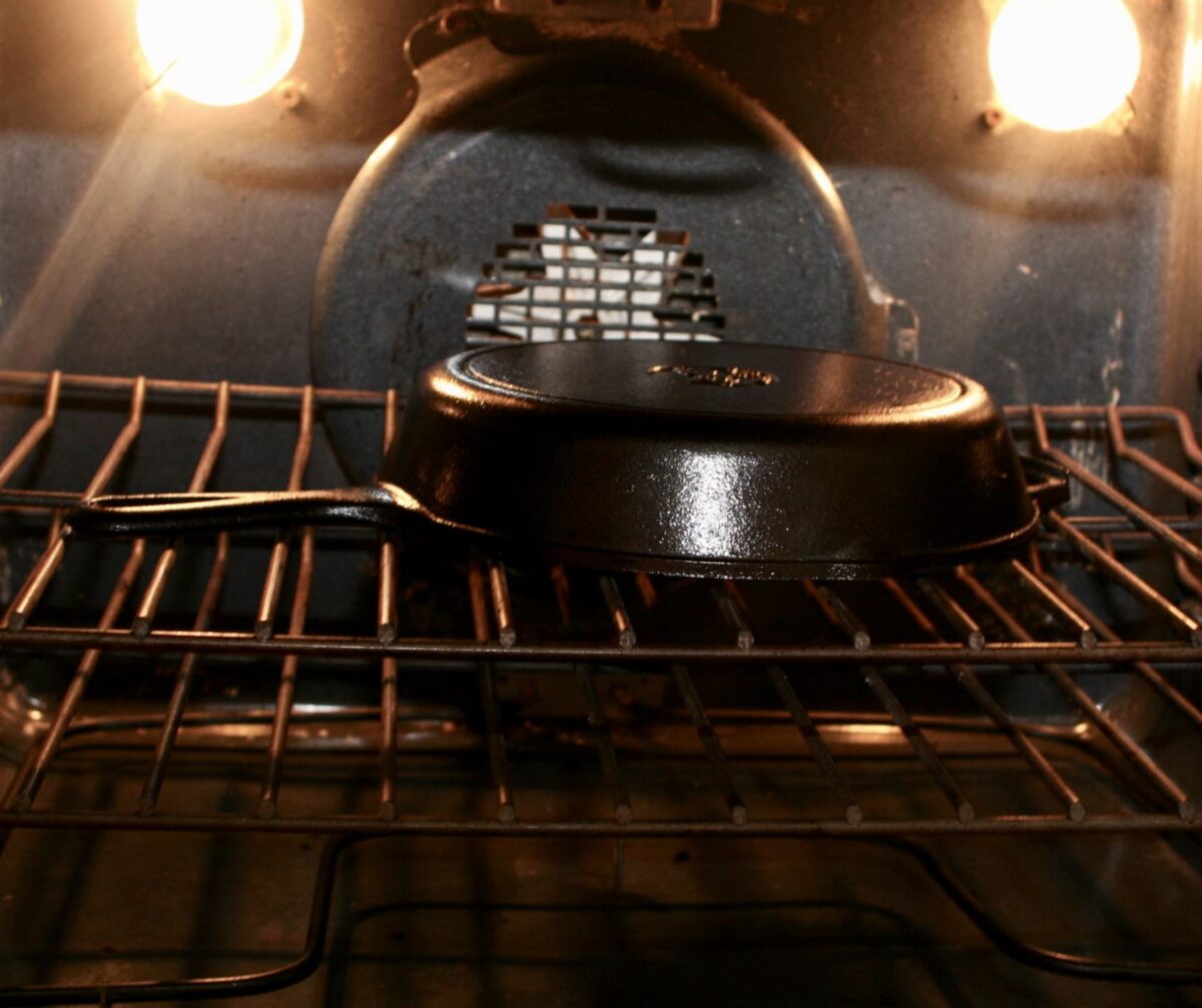 Seasoning the oiled pan in the oven.
