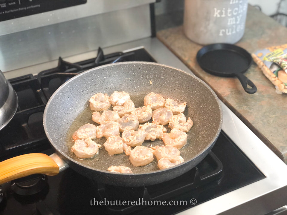 pan frying shrimp