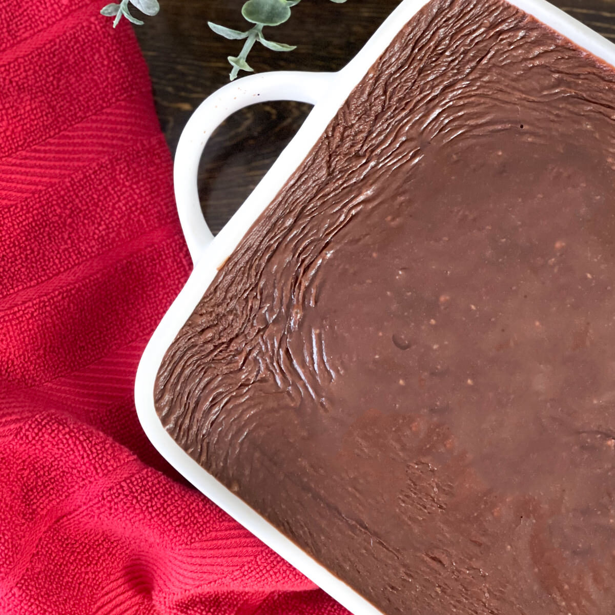 overhead view of whole coca cola cake