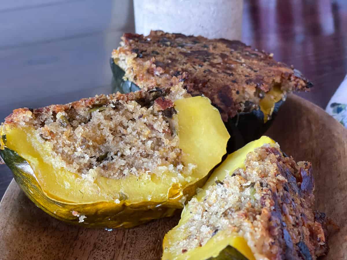 a stuffed squash cut in half.