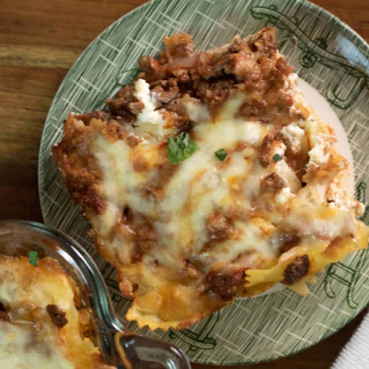 Beef pasta bake casserole
