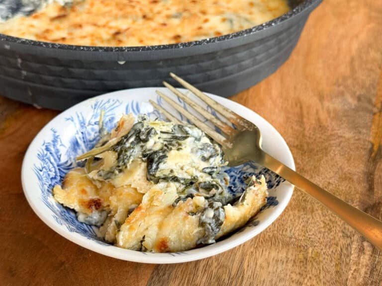 Low Carb Easy Creamed Spinach Recipe - The Buttered Home